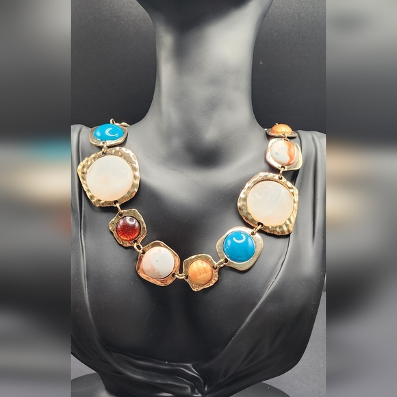 Multicolor Statement Necklace - Picture 4 of 5